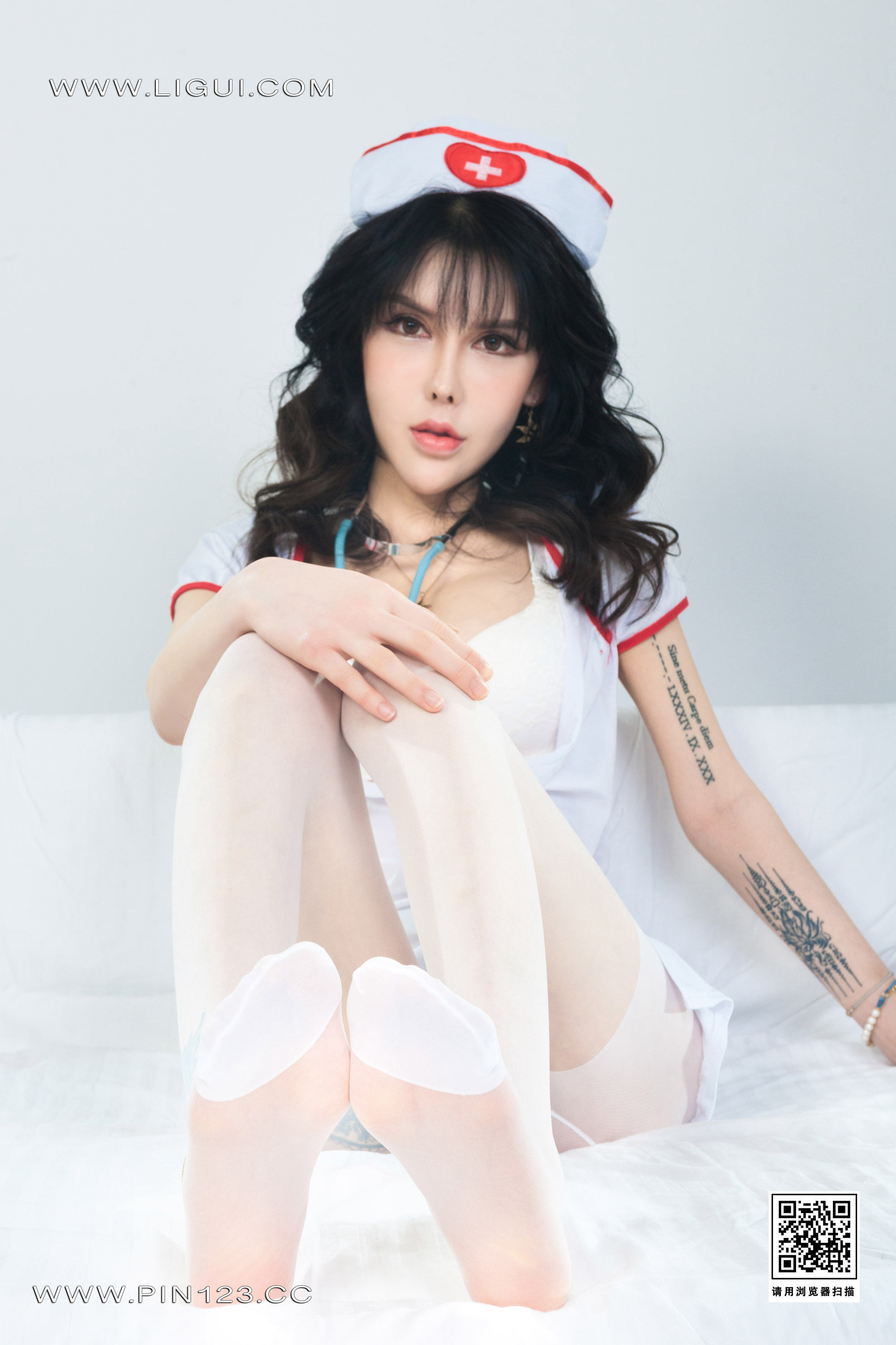 Ligui丽柜  2023.04.17 《白丝天使》 猫猫